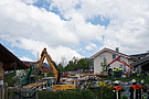 In Rettenbach (Landkreis Ostallgäu) ist ein Gebäude nach einer Explosion eingestürzt.